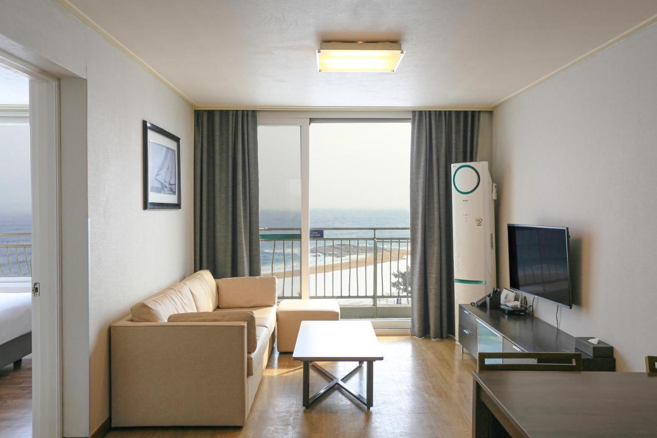 Kensington Resort Seorak Beach Сокчхо Экстерьер фото