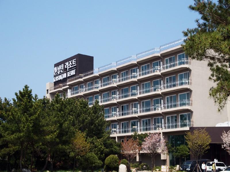 Kensington Resort Seorak Beach Сокчхо Экстерьер фото