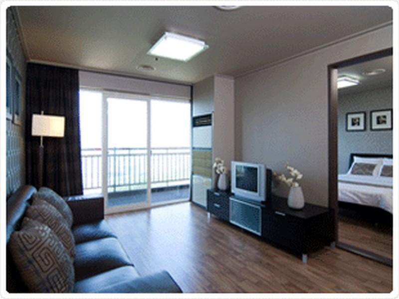 Kensington Resort Seorak Beach Сокчхо Экстерьер фото