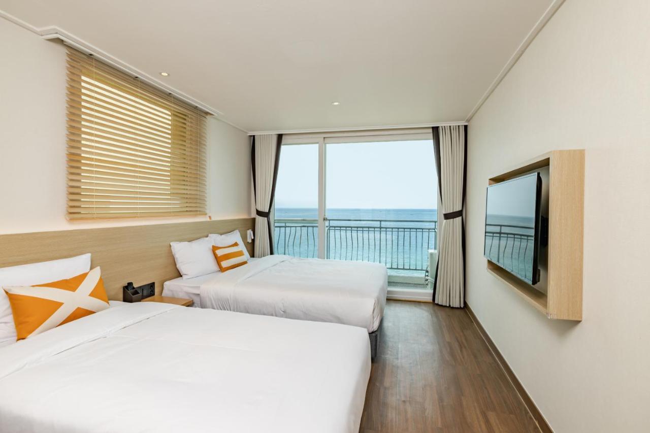 Kensington Resort Seorak Beach Сокчхо Экстерьер фото